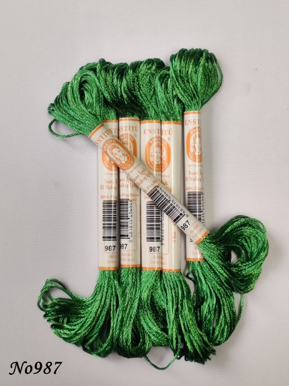 987 (DMC701) (3) (Medium)